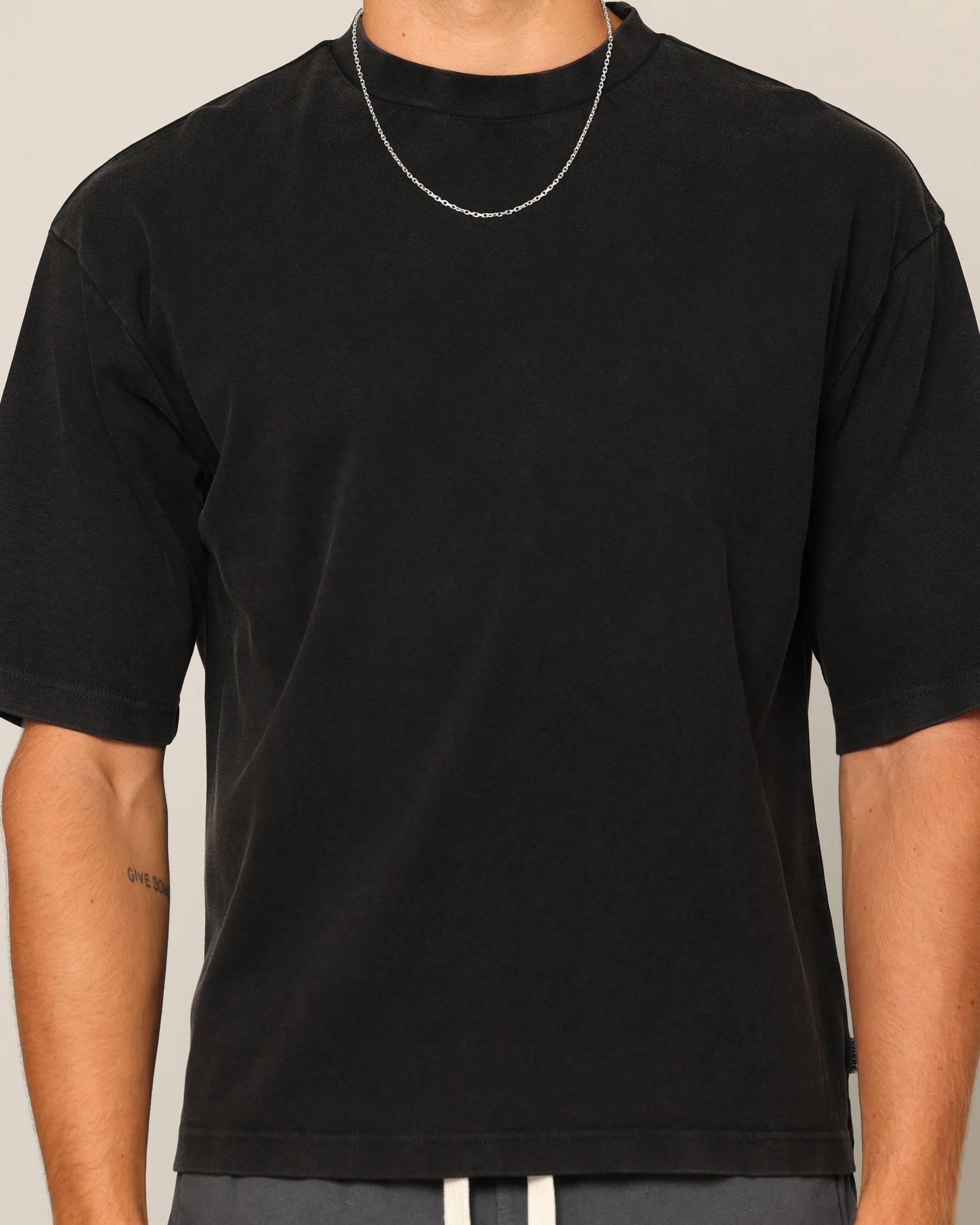 Carré Blanc Boxy T-Shirt Black Wash