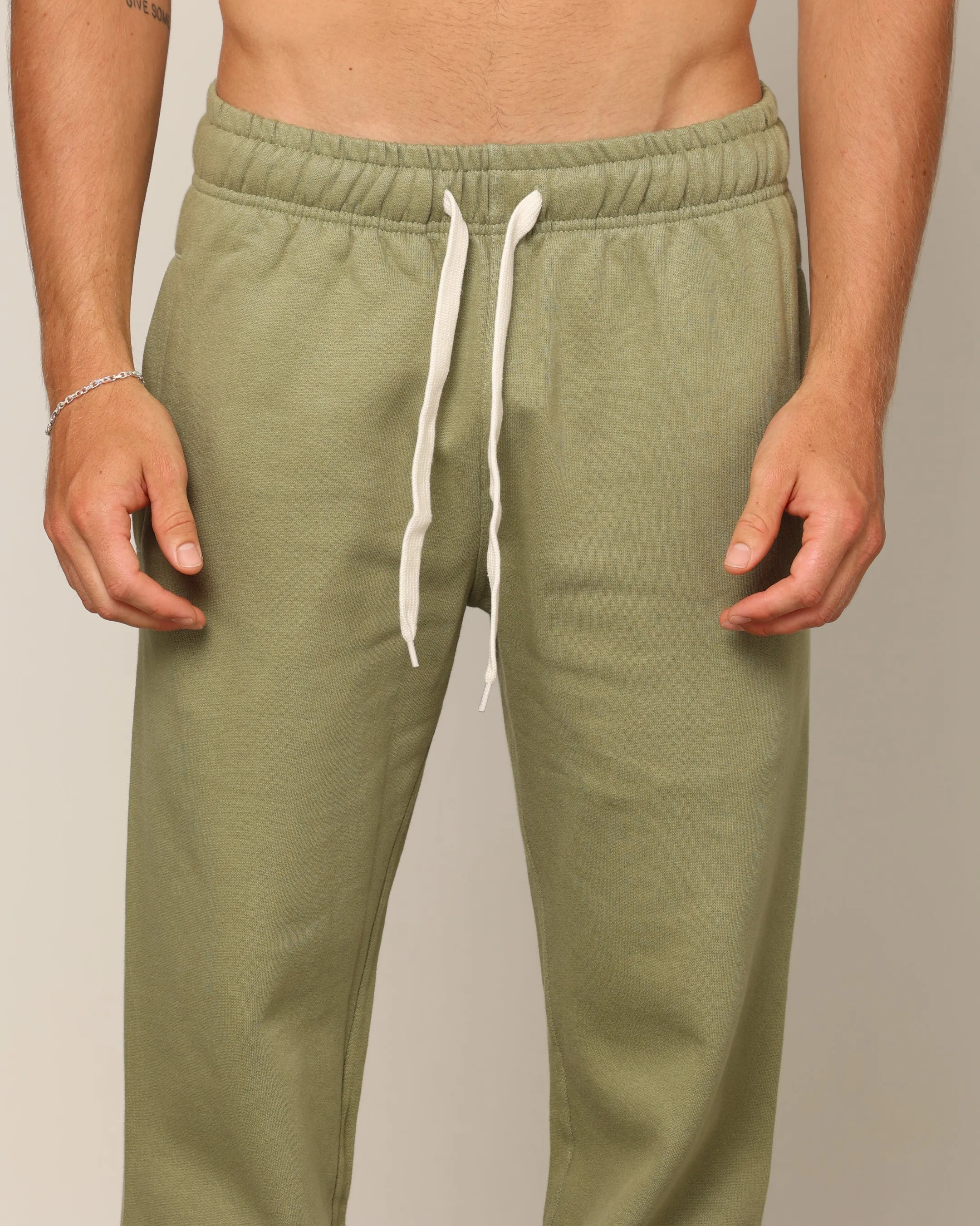 Carré Blanc Sweatpants Military