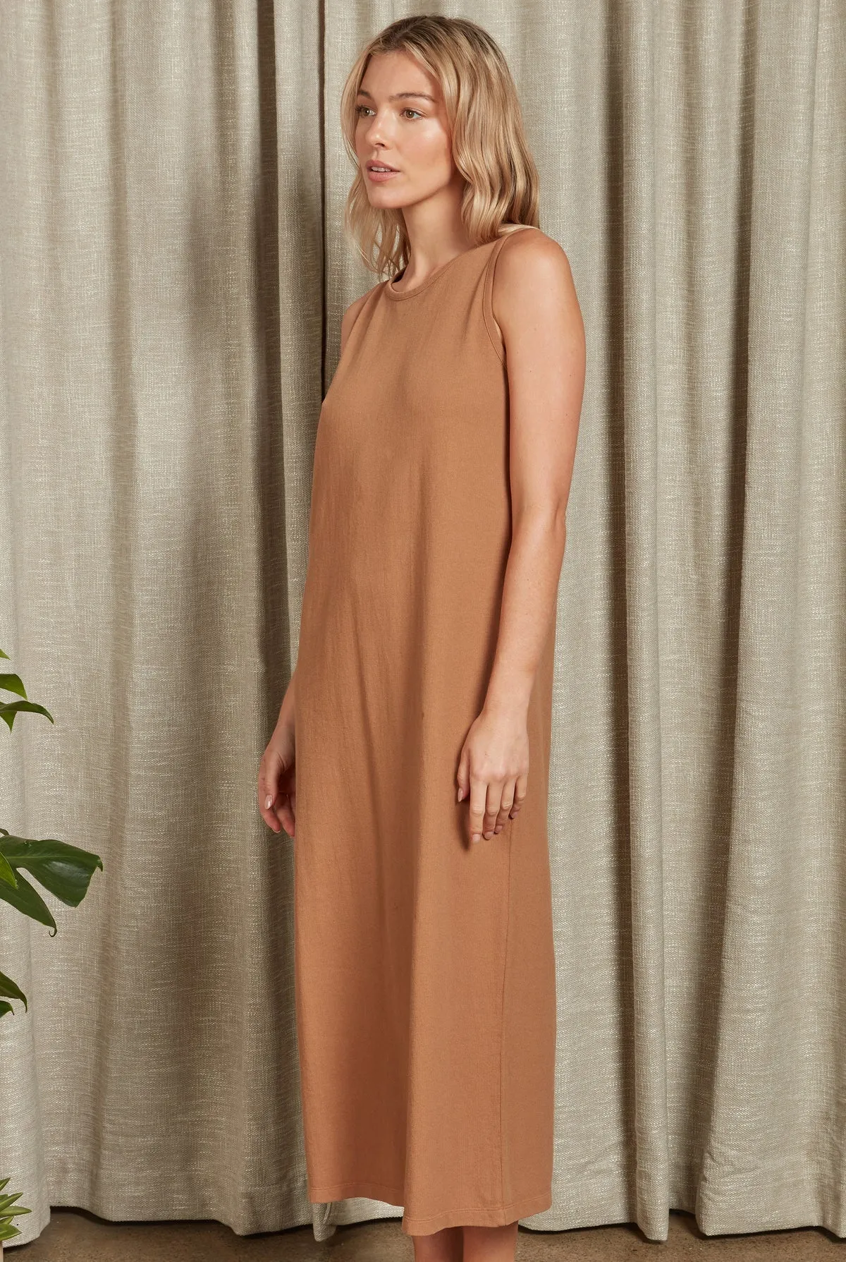 Essential Knit Dress in Bronze