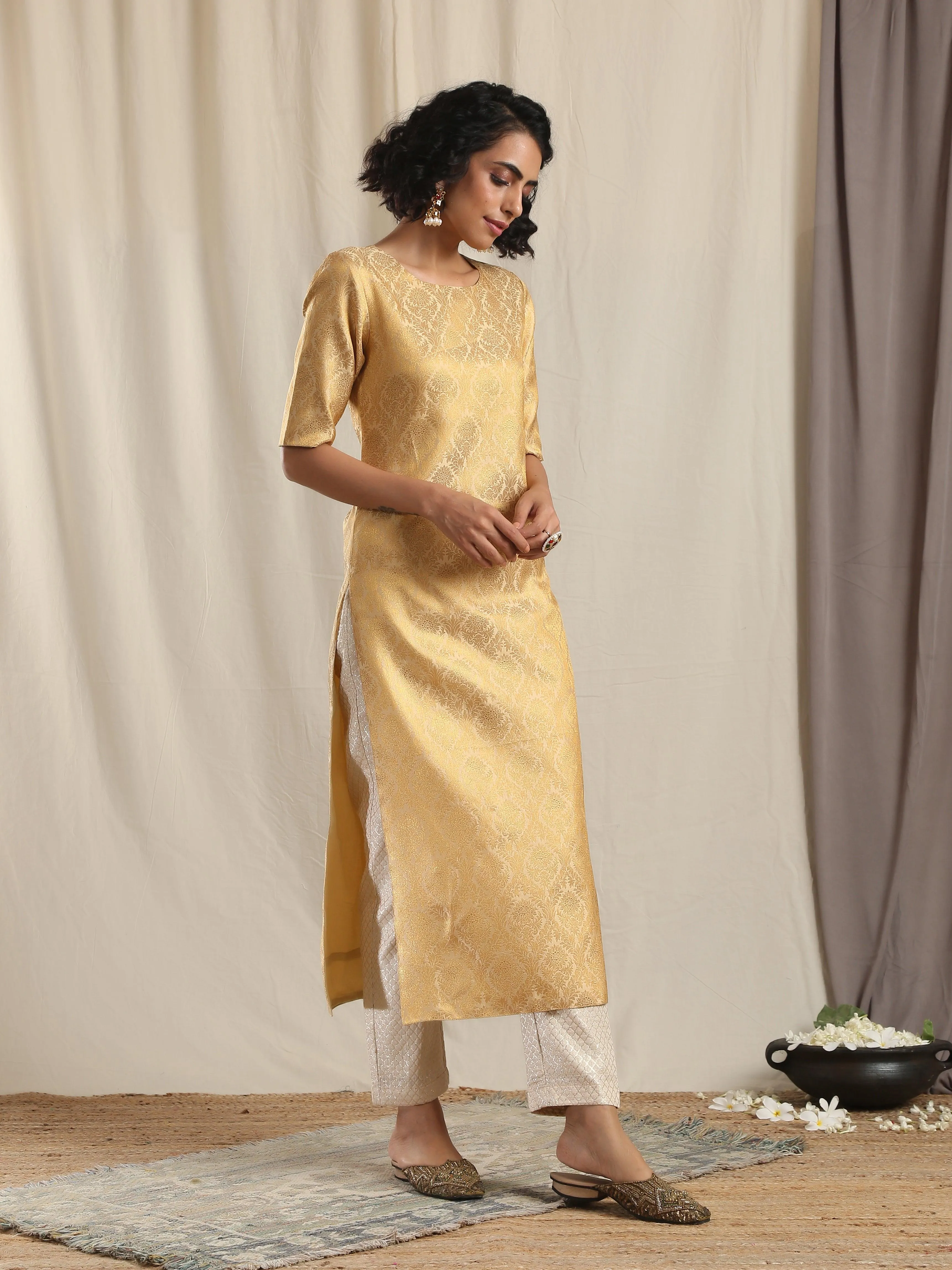 Gold Brocade Slit Kurta Pant Set