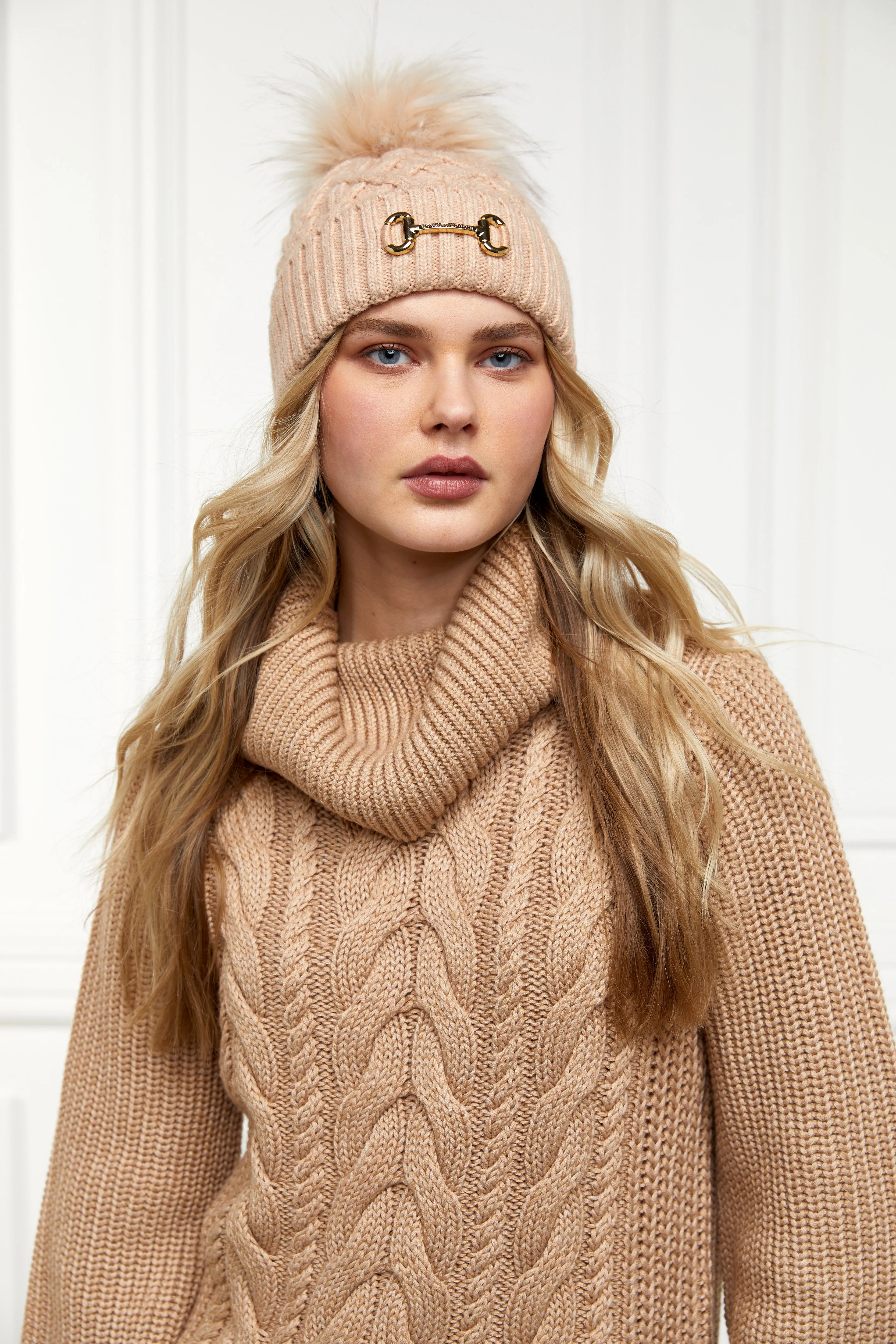 Horsebit Bobble Hat (Camel)