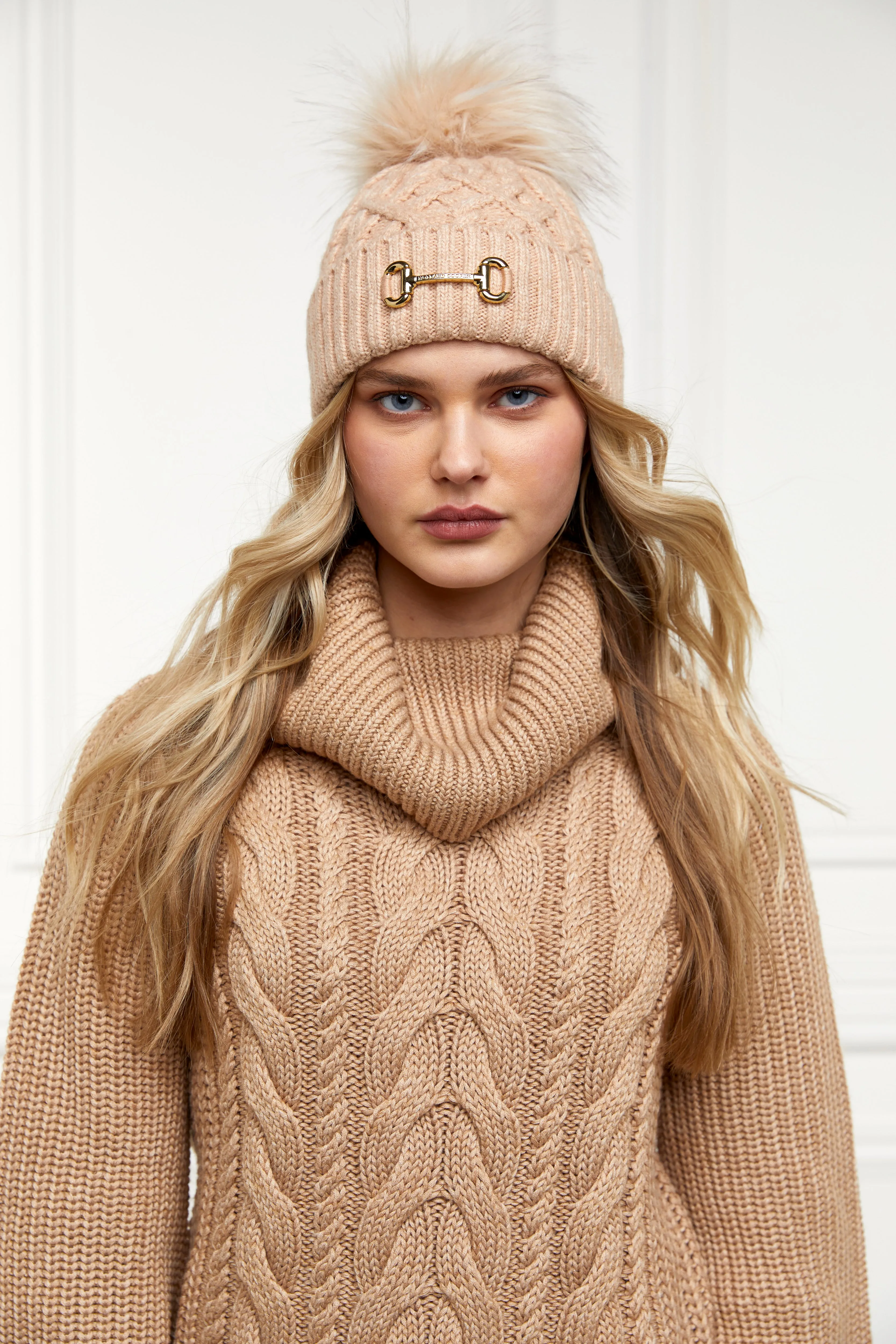 Horsebit Bobble Hat (Camel)