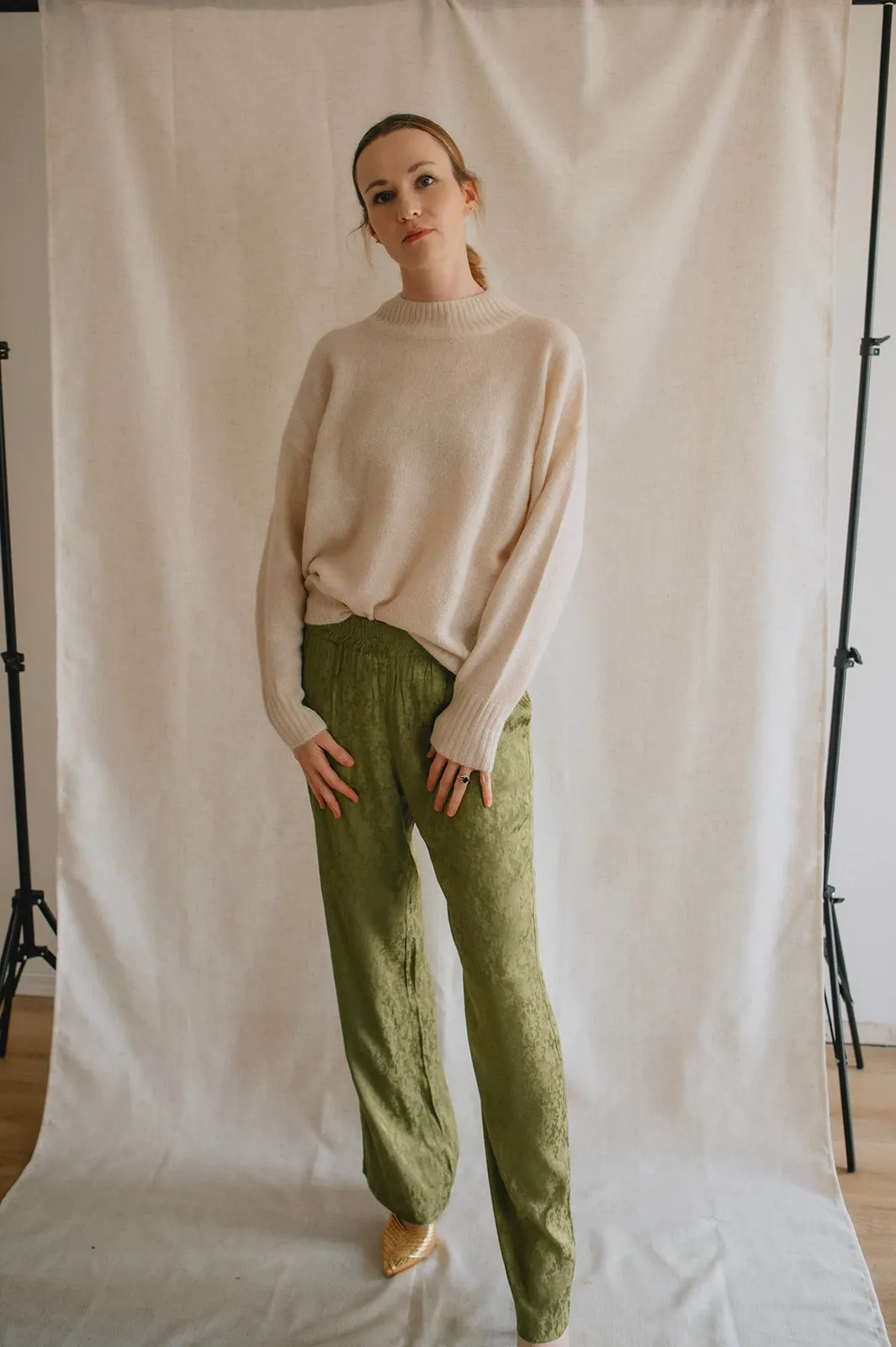 The Ikalli Satin Trouser - Guacamole - PLUS