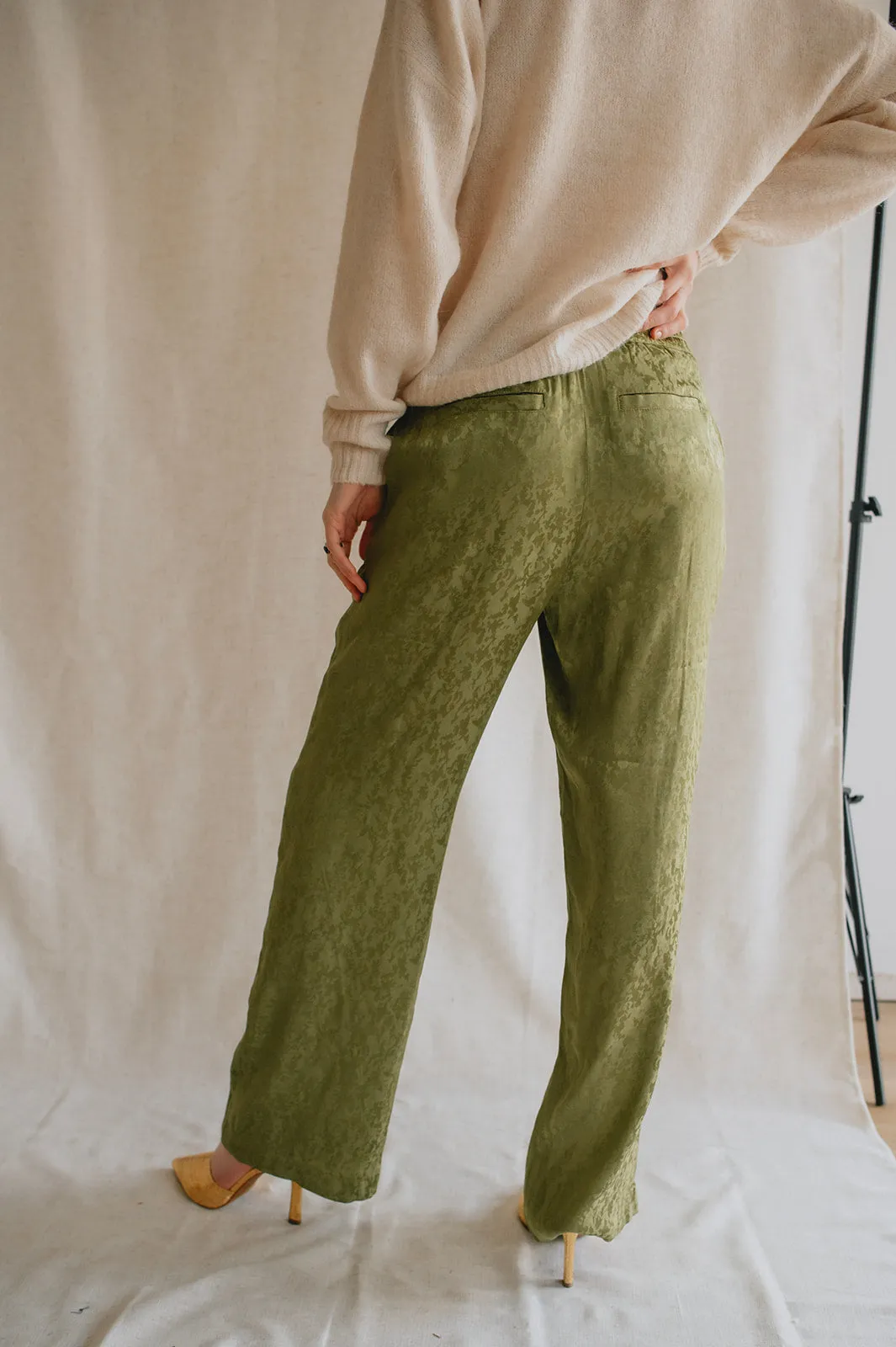 The Ikalli Satin Trouser - Guacamole - PLUS