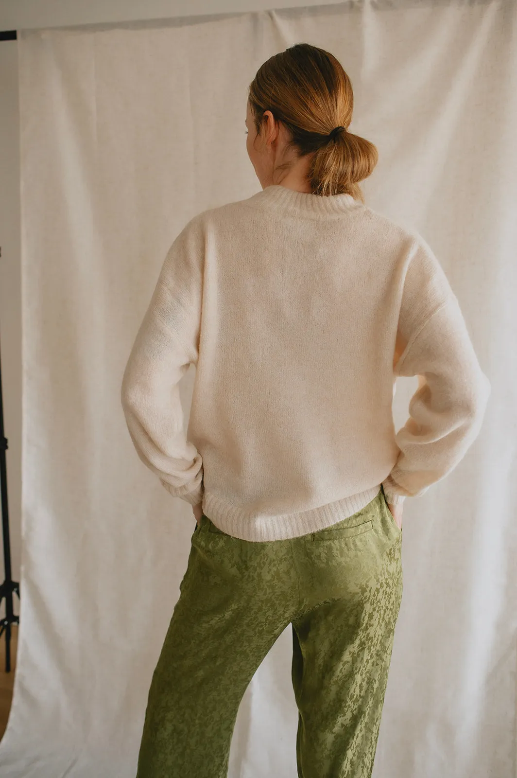 The Ikalli Satin Trouser - Guacamole - PLUS