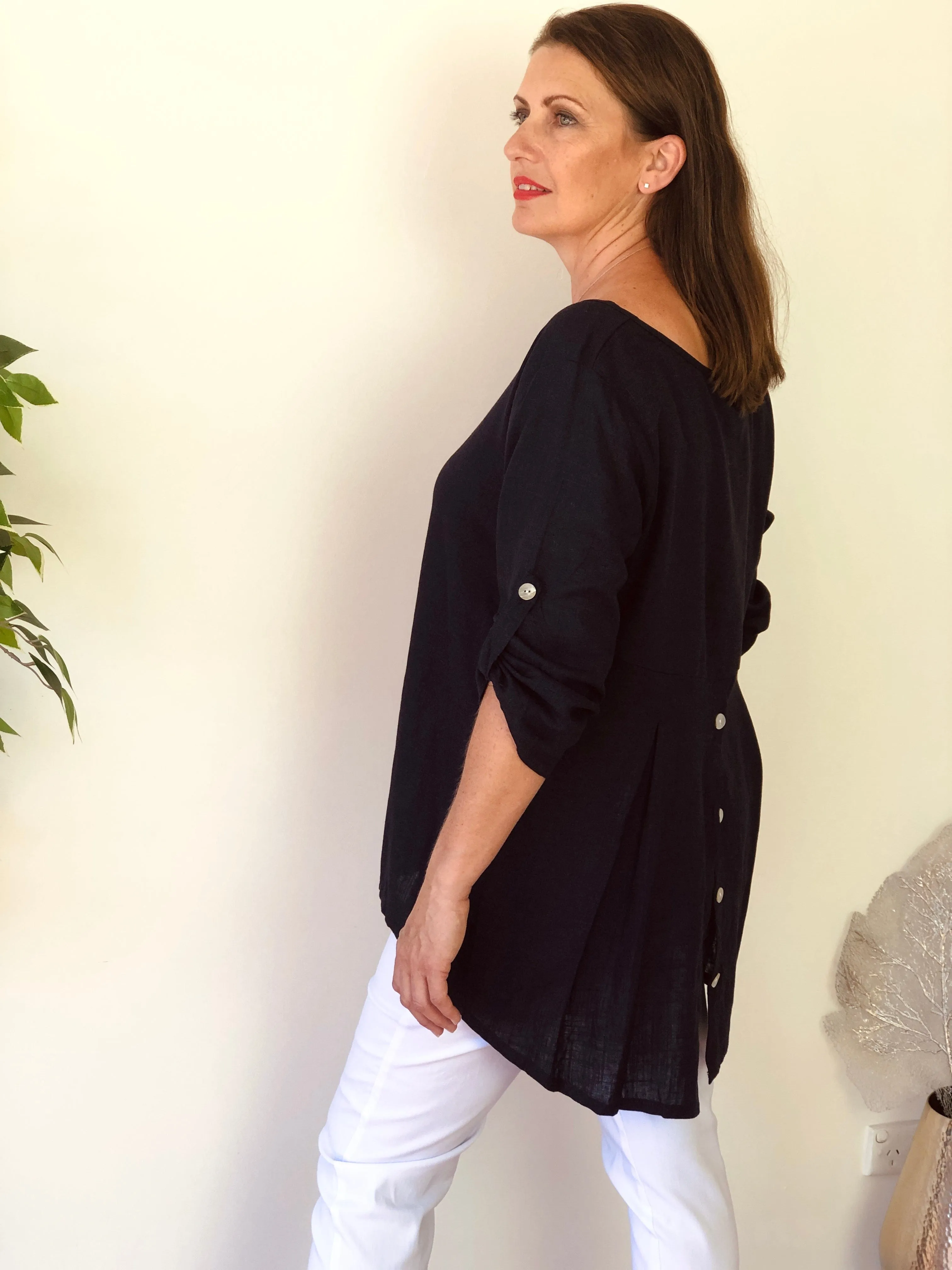 Waltina Black Linen Top