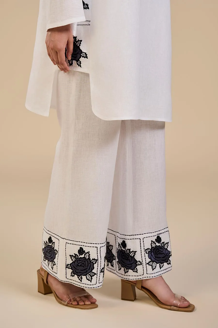 White Primrose Black Embroidered Kurta & Pant Set