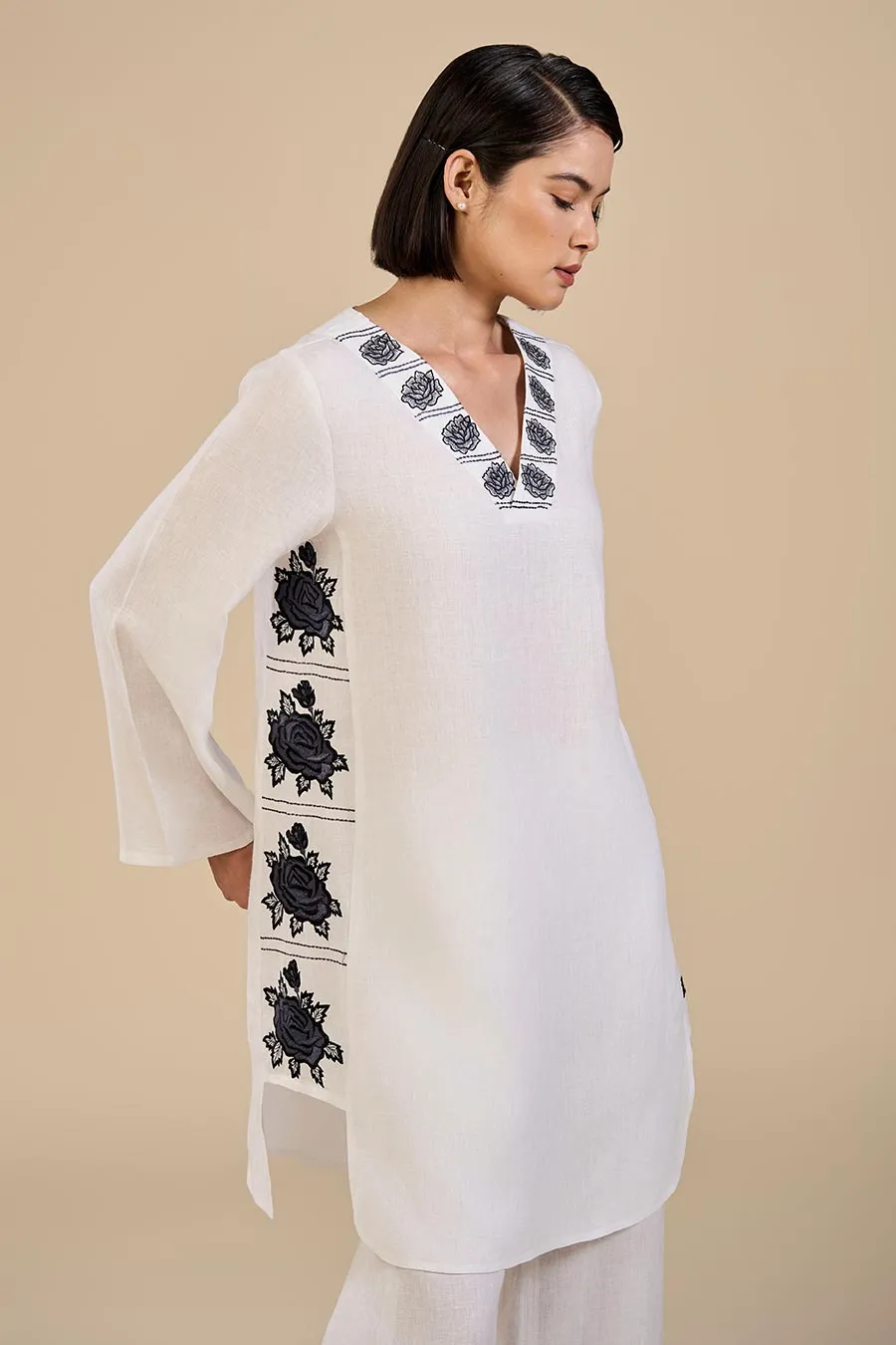 White Primrose Black Embroidered Kurta & Pant Set