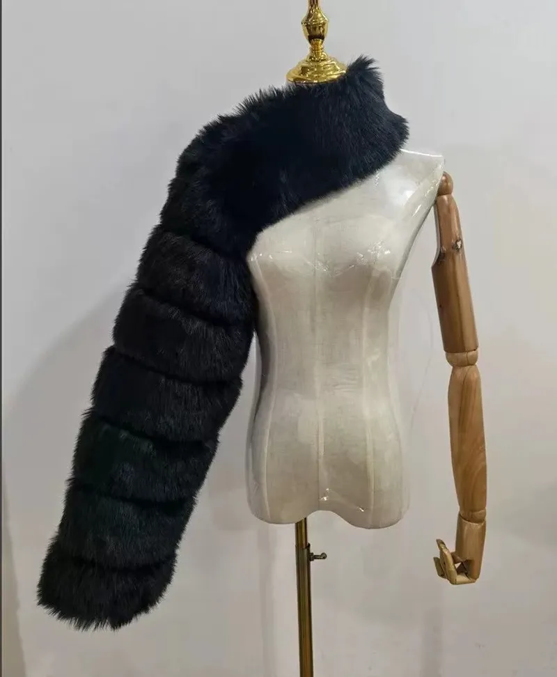 Wholesale fur shawl coat faux fur fashion women's wear（CL9616）