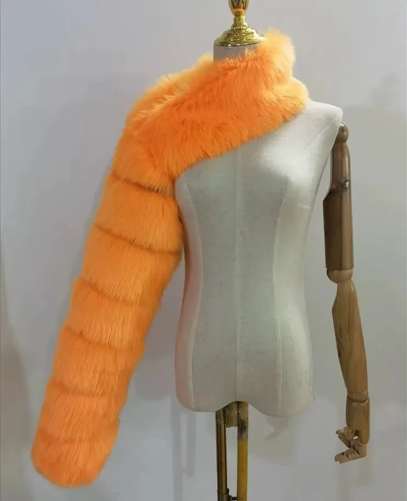 Wholesale fur shawl coat faux fur fashion women's wear（CL9616）