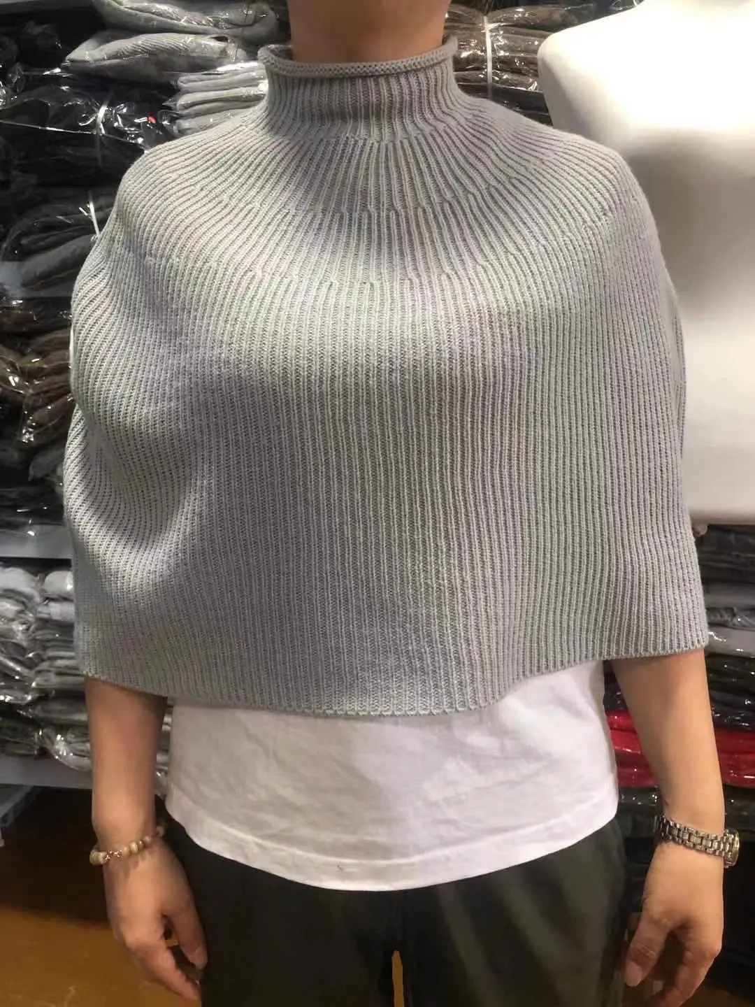 Women Designed High Neck Knitting Capes