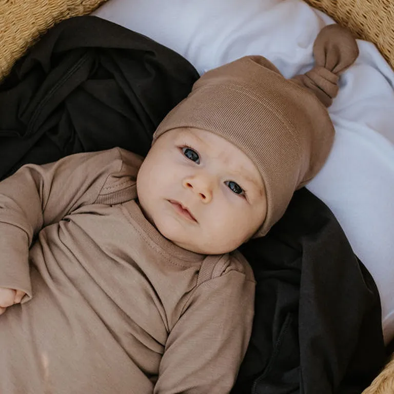 Zak & Zoé - Bonnet Nouveau-Né||Zak & Zoé - Newborn Knotted Hat